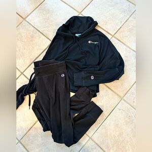 2for1 Black Champion Set with Long/Cropped Sweater and Jogger Pant Size XL